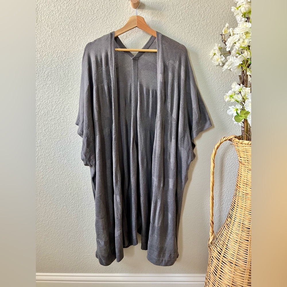 Lululemon Find Your Light Wrap One Size Gray Heathered Moonwalk